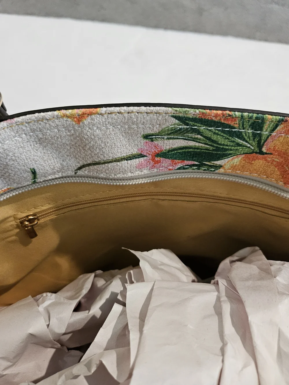 D S Designed in New York Canvas Tote Bag in Orange Green Floral Citrus Print O/S